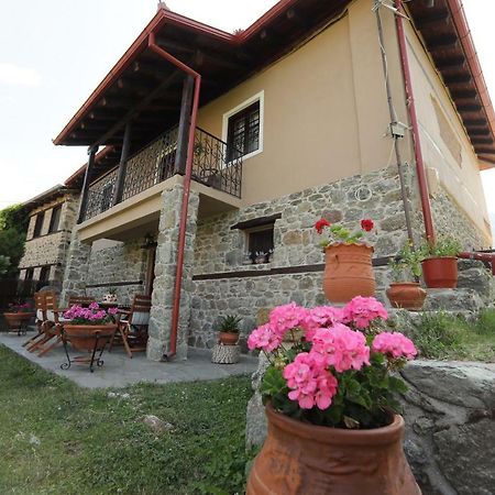 Гостевой дом Dora'S House At Agios Germanos Prespes Экстерьер фото