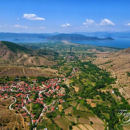 Гостевой дом Dora'S House At Agios Germanos Prespes Экстерьер фото